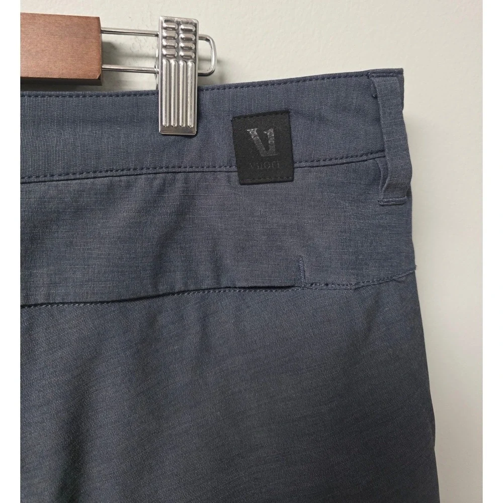 Vuori Performance Shorts Mens 36 Charcoal Grey Stretch Hiking Outdoor Athleisure